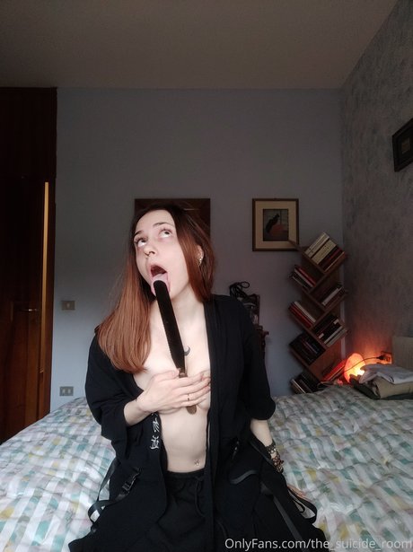 the suicide room Leaked OnlyFans Nacktbilder