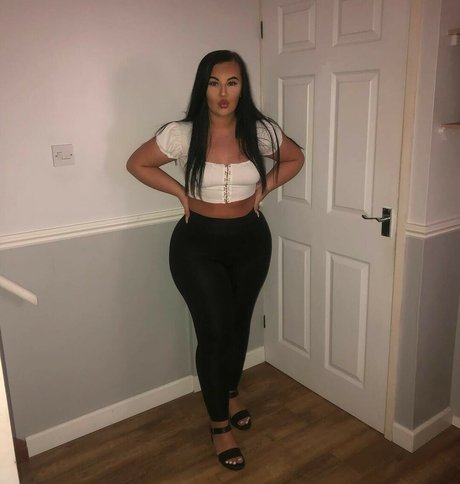 Chloe Kerton Bilder OnlyFans