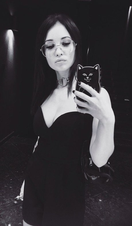 Ganja Babe OnlyFans Leak Pornografie