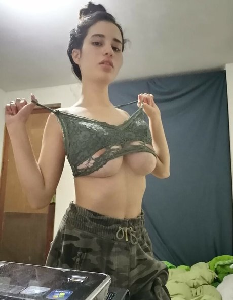 Baby Doll Venus OnlyFans Bilder