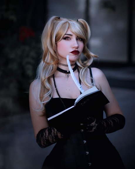 Daisyylewd XXX OnlyFans