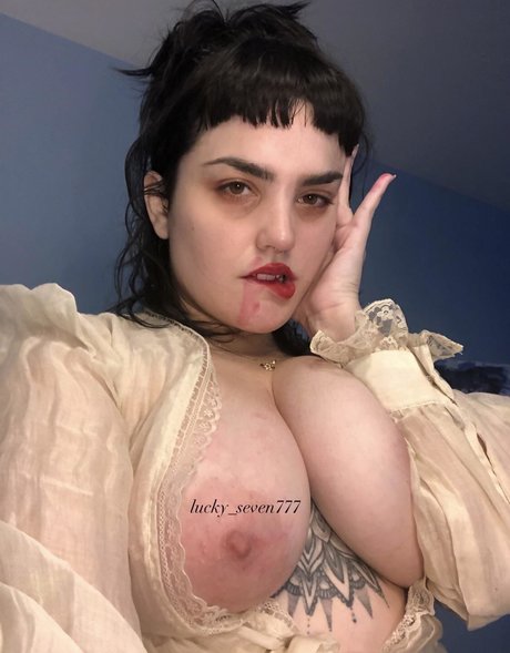 lucky seven777 Leaked OnlyFans Fotos