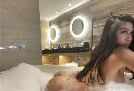 Rosemary Radeva OnlyFans Pornografie