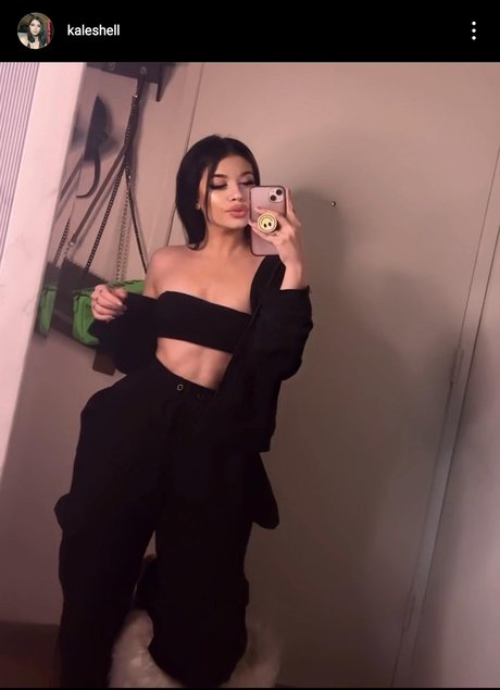 Kaleshell OnlyFans Brüste Bild