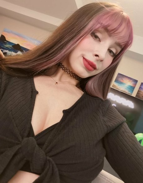 Mizzy Cyn Titten OnlyFans