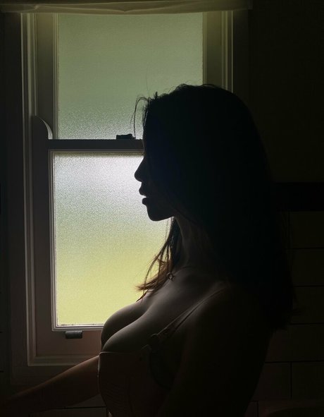 Estel Gia Rose Nacktbilder von OnlyFans geleakt