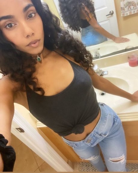 Sweet Lulu TV OnlyFans Pornografie