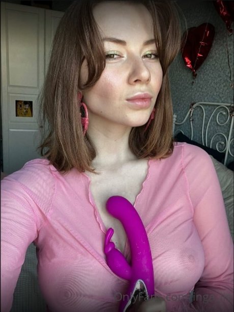 Inga Lis_ OnlyFans Striptease