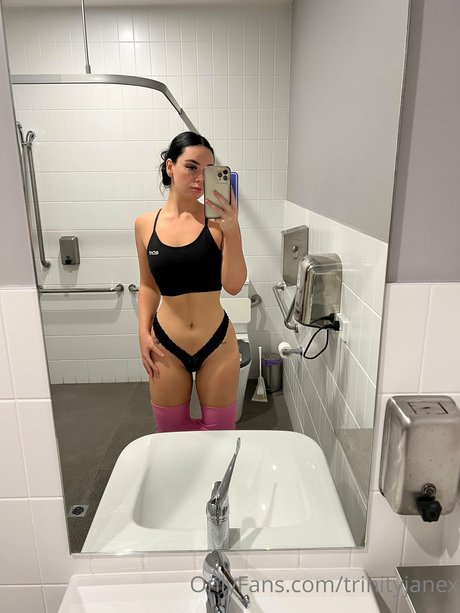 Trinity Jane OnlyFans Pornografie