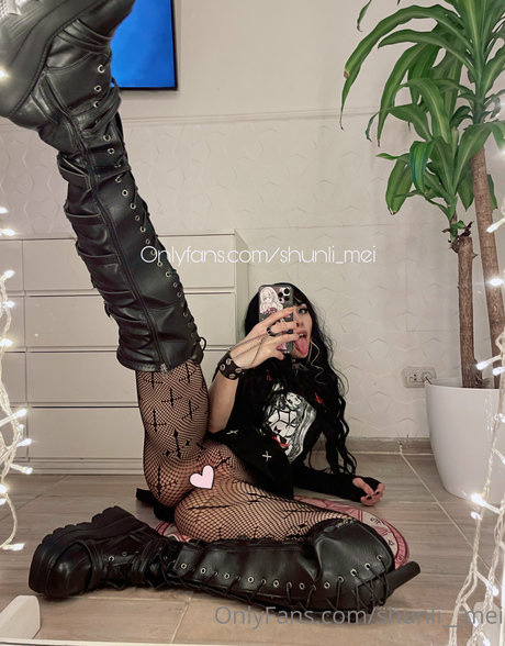 Shunli mei Leaked OnlyFans