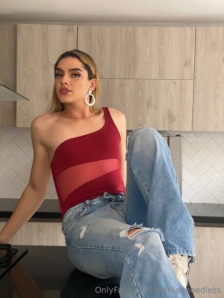 Mariiahneedless OnlyFans Nacktbilder geleakt