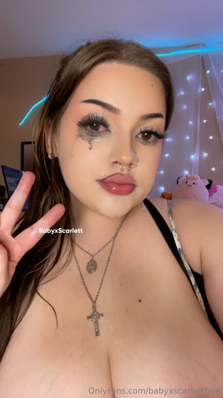 Babyxscarlettfree Nackt auf OnlyFans Leaks