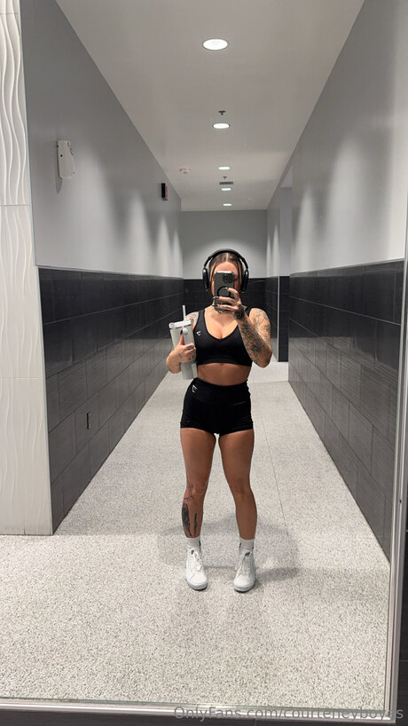 Courteneyboyes OnlyFans Nackt