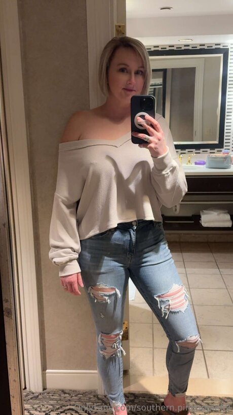 Southern Pineapple69 OnlyFans geleakte Bilder