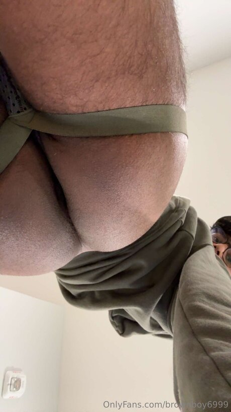 Brownboy6999 OnlyFans geleakte Pornografie