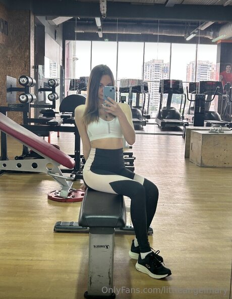 Littleangelmary Nacktbilder von OnlyFans