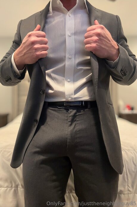 Justtheneighborguy85 Brüste OnlyFans