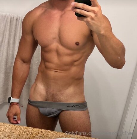 Elixxxofficfree Leaks von OnlyFans