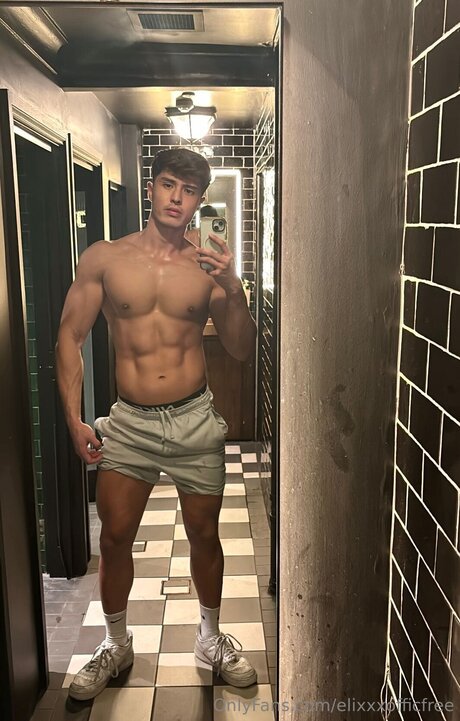 Elixxxofficfree Nacktbilder geleakt