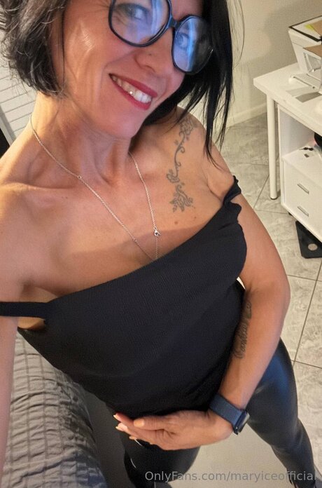 Maryiceofficial OnlyFans-Pornoleak