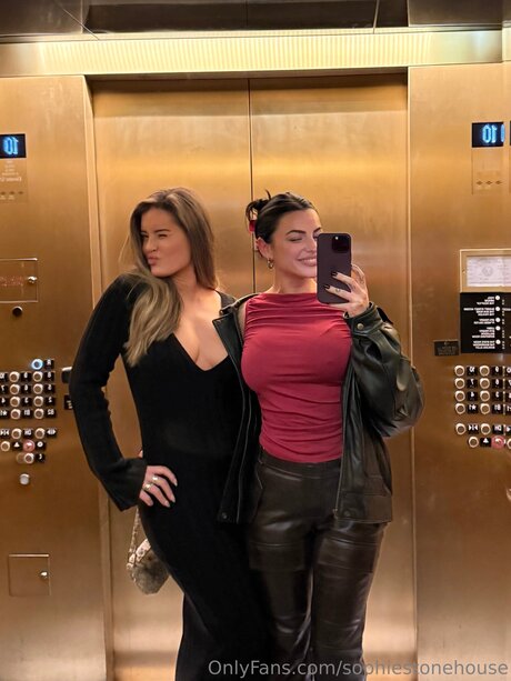 Sophiestonehouse OnlyFans Nacktbilder