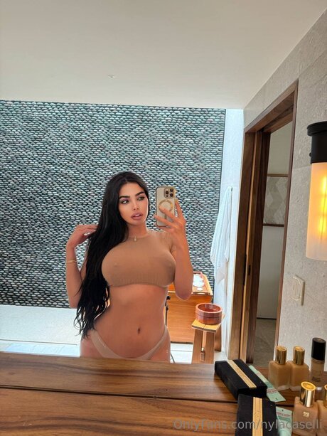 Nylajade OnlyFans Nackt