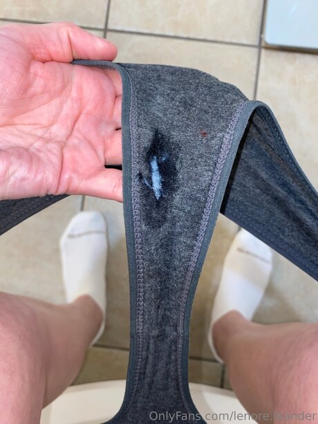 Lenore Leander OnlyFans Strip