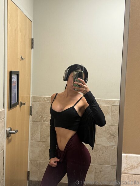 Giaisabella Nacktbilder OnlyFans