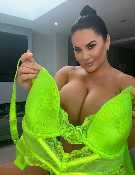 Sophie Lawson X OnlyFans-Post