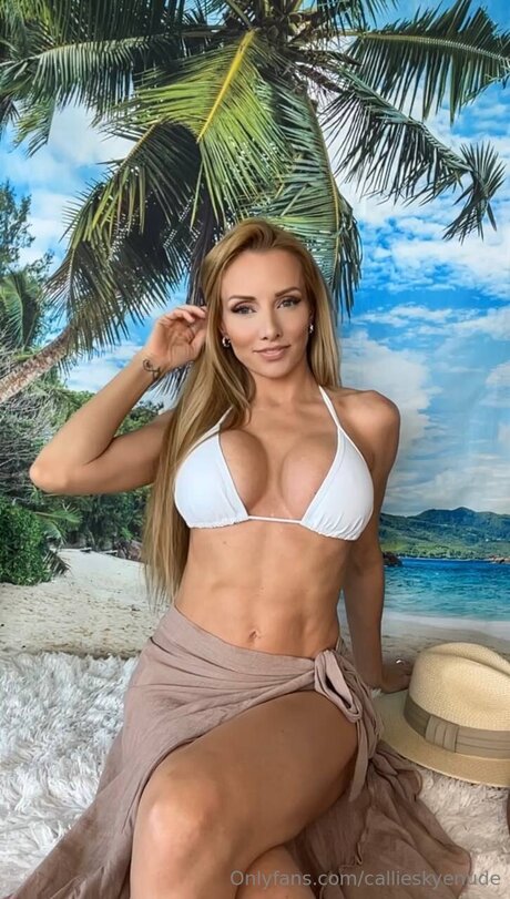 Callieskyenude OnlyFans
