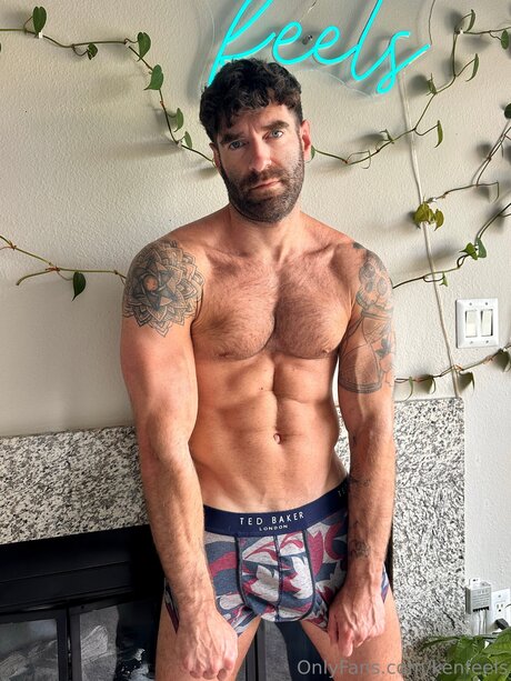 Kenfeels NurlyFans-Pornos