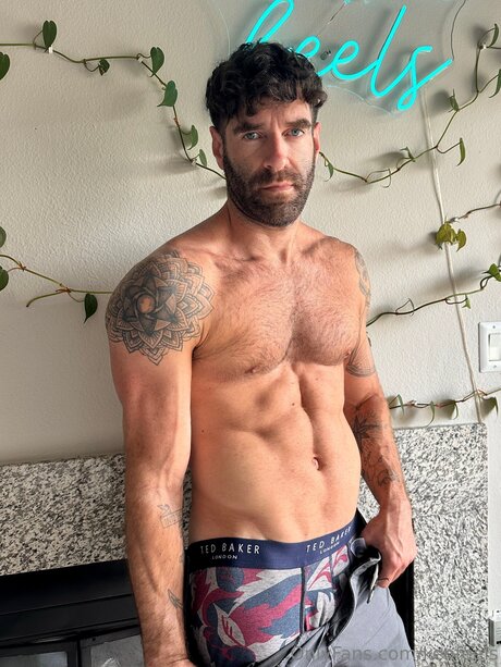 Kenfeels Nacktbilder von OnlyFans geleakt