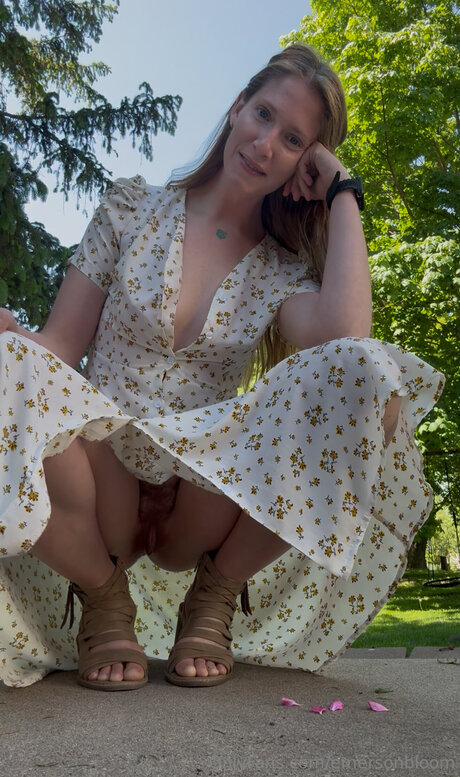 Emersonbloom Oben ohne OnlyFans