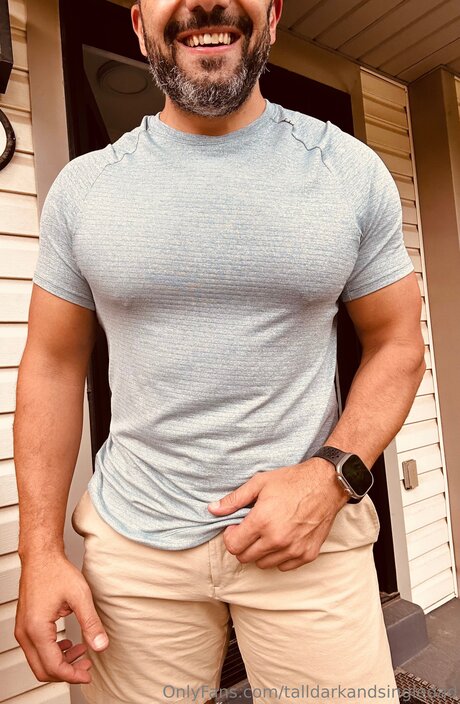 Talldarkandsingledad OnlyFans-Sex