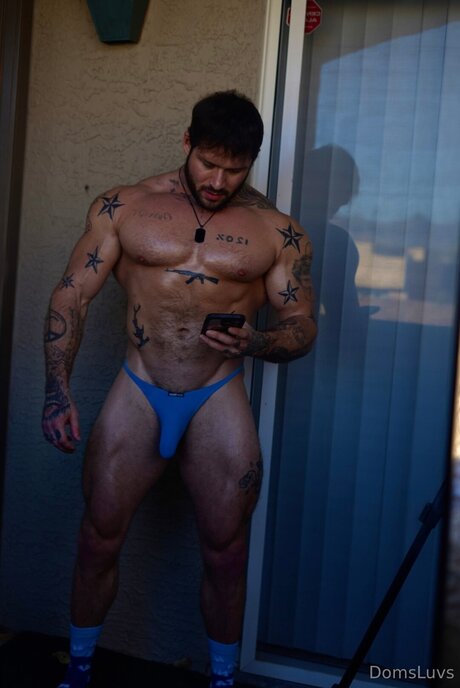 Domsluvz OnlyFans Nacktbilder