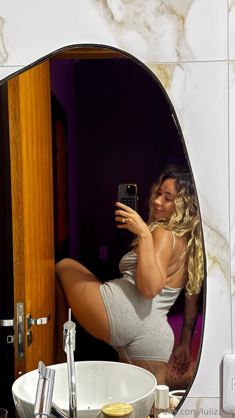Luiizaaa OnlyFans-Inhalte