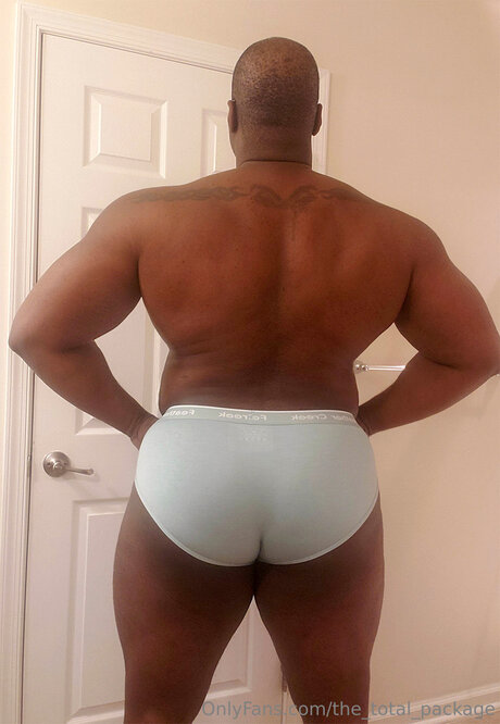 The Total Package Nacktbilder-Leaks von OnlyFans