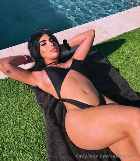 Averylustx Nacktbilder von OnlyFans geleakt