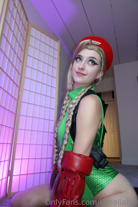 Kenalialuv OnlyFans Striptease