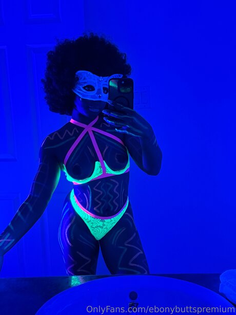 Ebonybuttspremium OnlyFans Beiträge