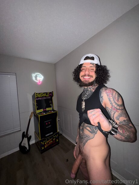 Tattedtommy1 Auf OnlyFans