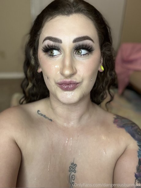 Avalon Mira_ OnlyFans Leak Pornografie