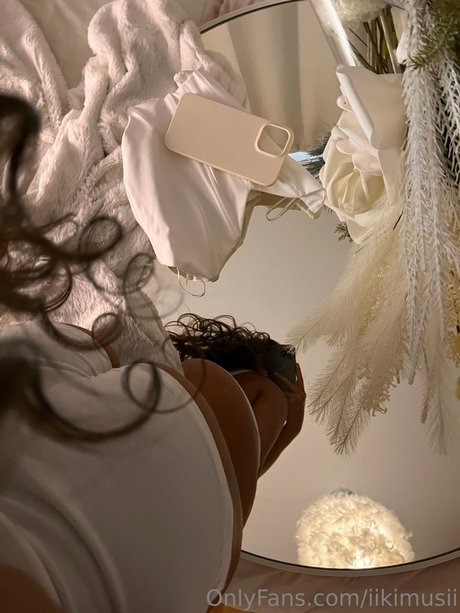 Iikimusi_ Nackt auf OnlyFans