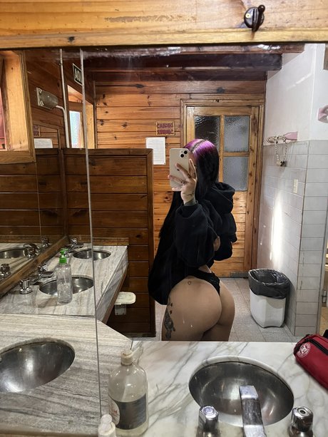 Agus Loureiro_ OnlyFans schlank