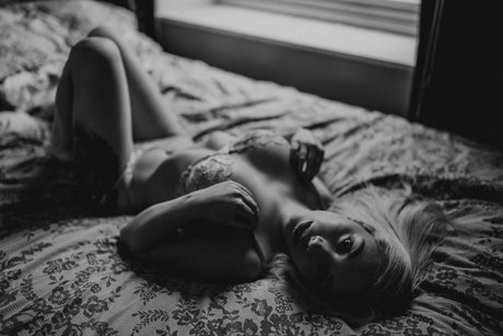 Ella Baig OnlyFans Nackt Leak