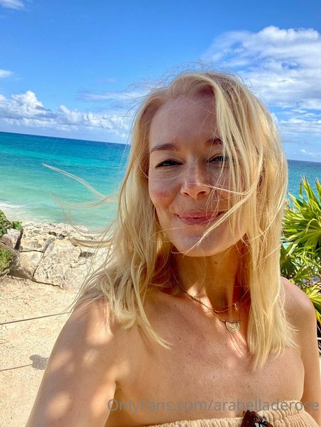 Arabella De Rose OnlyFans gratis