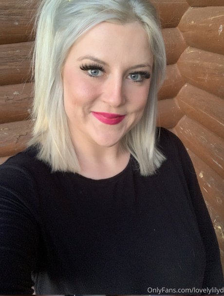 Lovelylilyd Titten OnlyFans