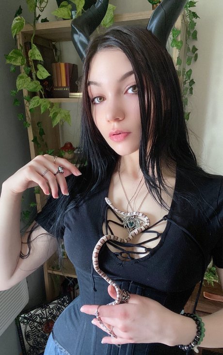 Esther Lynnrie_ Leaks von Nacktbildern auf OnlyFans