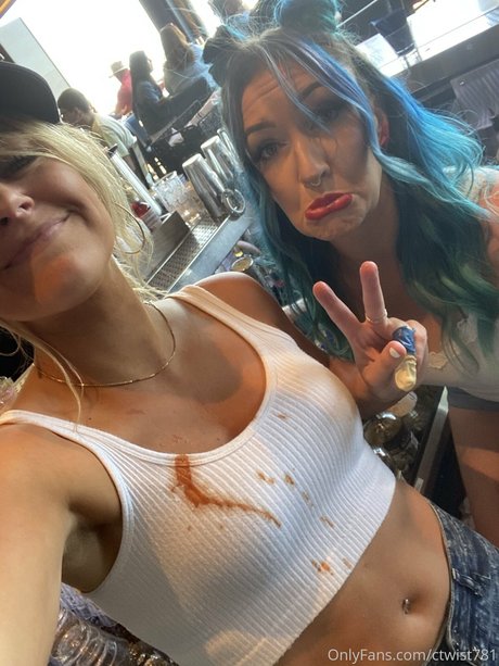 _Courtney Savage OnlyFans Pornografie