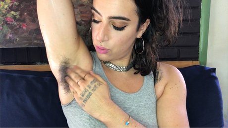 Olive Wren_ OnlyFans Bilder